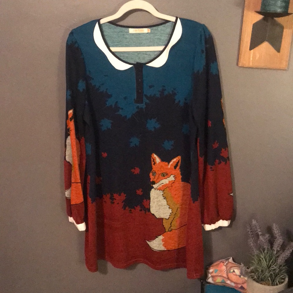 Adorable fox tunic - size XL